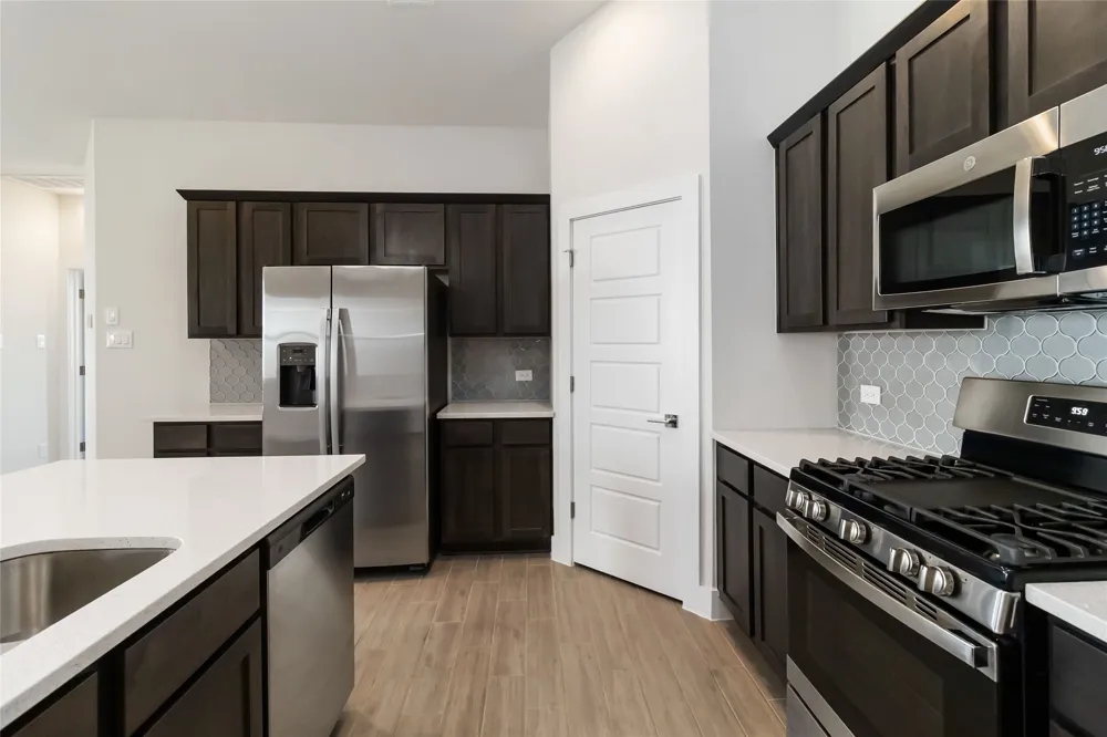 220 Mirabeau Way Liberty Hill, TX 78642