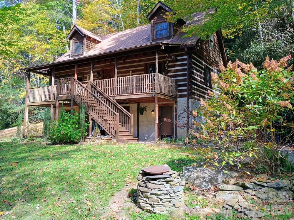 48 Buck Ridge Road Fairview, NC 28730