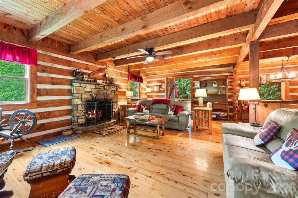 48 Buck Ridge Road Fairview, NC 28730