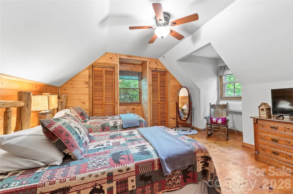 48 Buck Ridge Road Fairview, NC 28730