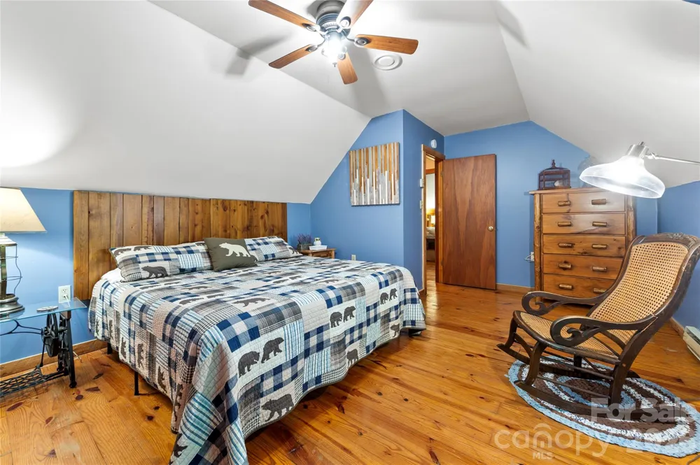 48 Buck Ridge Road Fairview, NC 28730