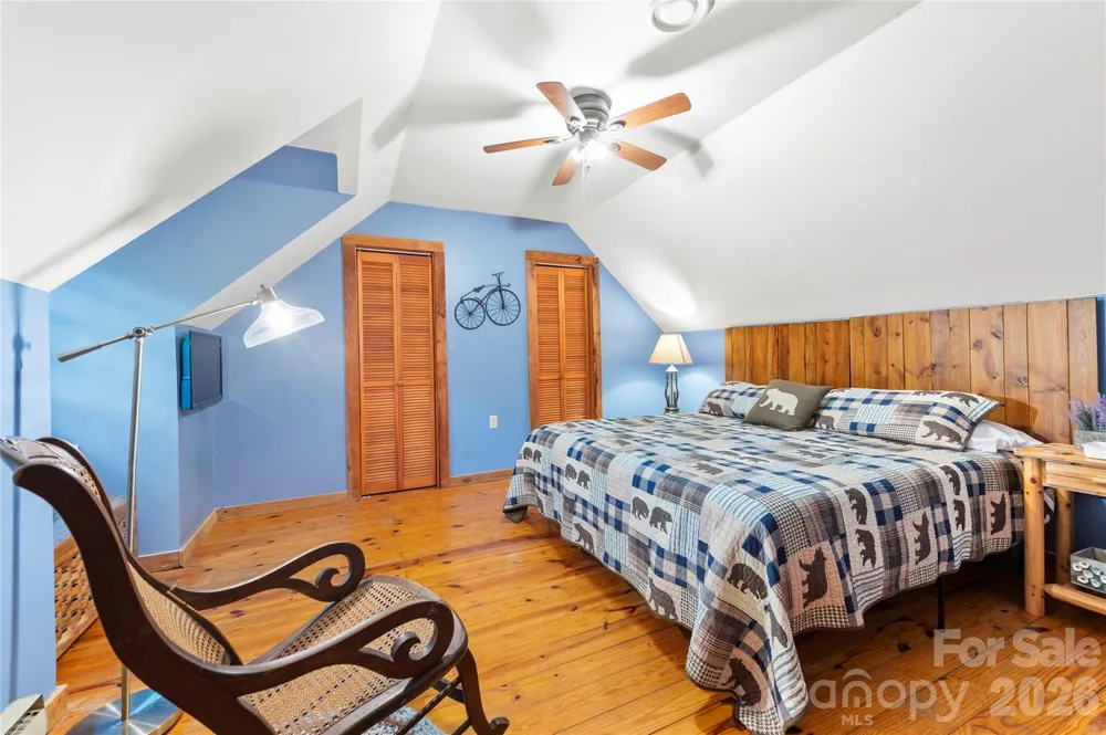 48 Buck Ridge Road Fairview, NC 28730