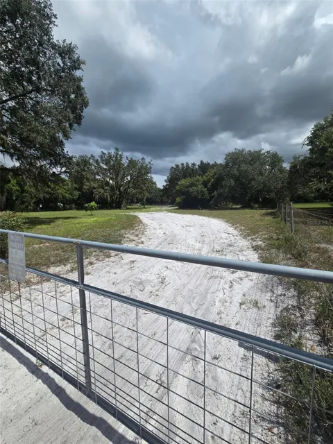 885 LAKE MARIAN ROAD