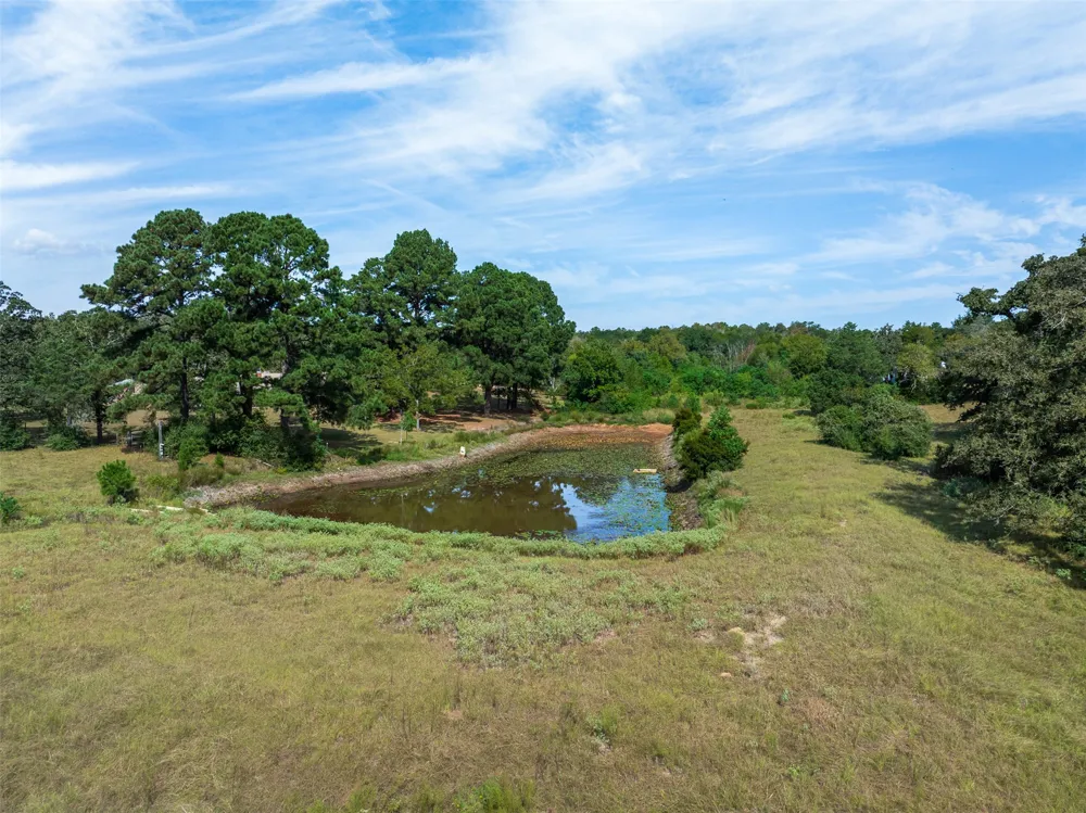 179 Stiewert Lane Paige, TX 78659