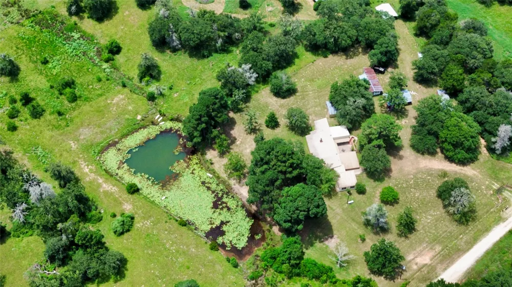 179 Stiewert Lane Paige, TX 78659