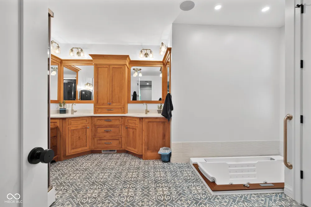 716 S Oak Street Rockville, IN 47872