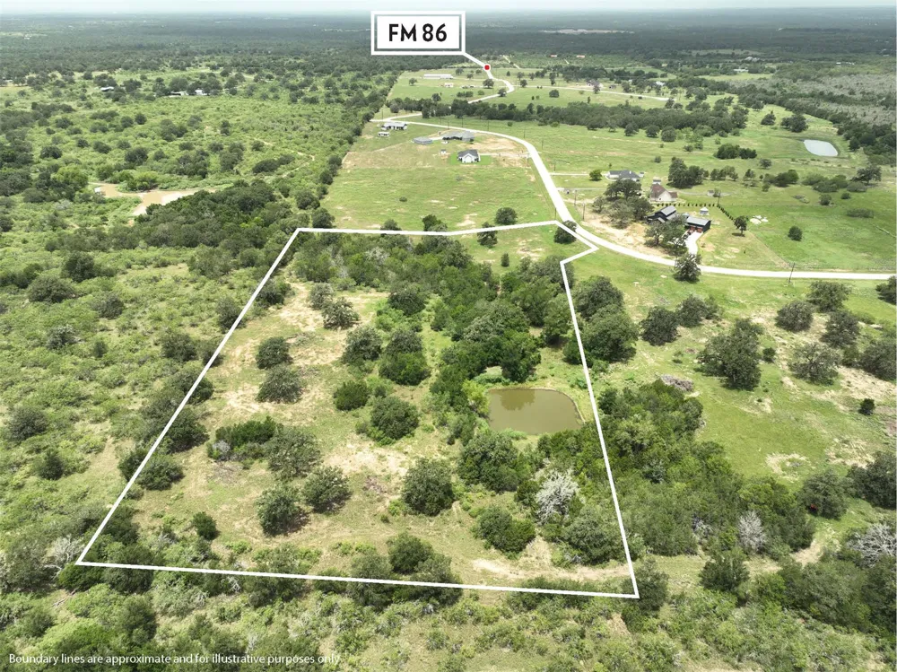 159 Starlight Path Red Rock, TX 78662