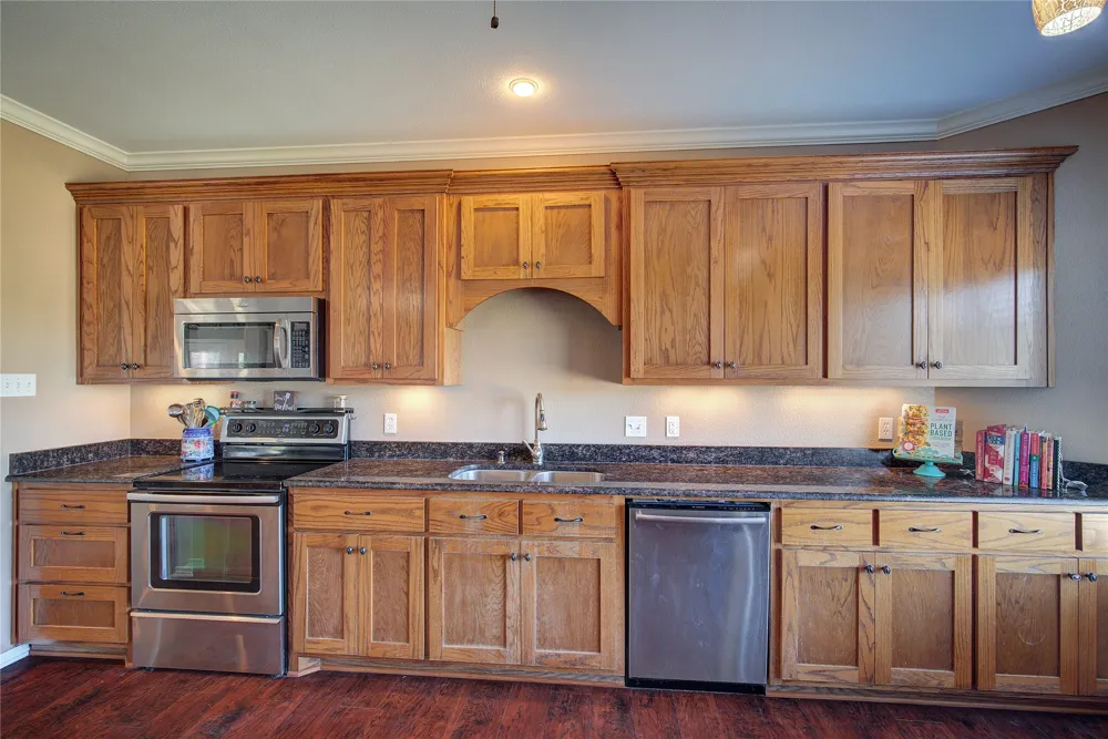 347 County Road 4736 Cumby, TX 75433