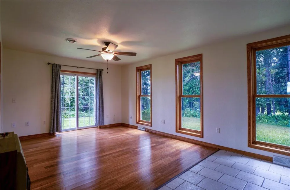 18444 290th Avenue Holcombe, WI 54745