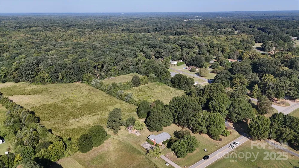 3004 Potter Road S Waxhaw, NC 28173