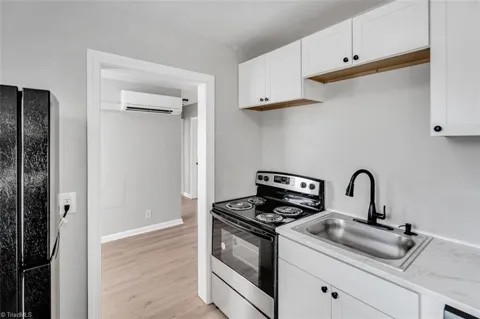 1700 Roslyn Drive #29 D