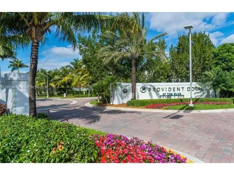 5300 NW 87th Ave #415