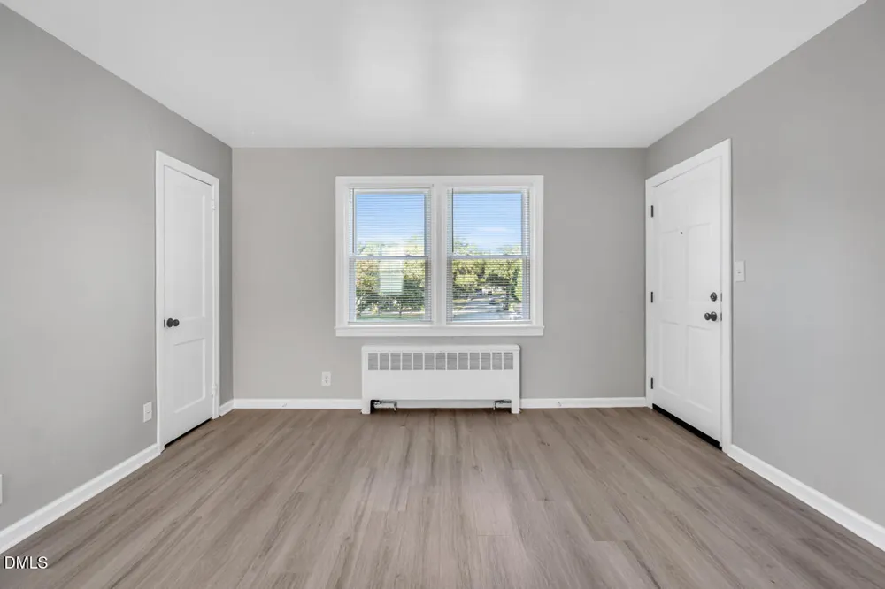 1700 Roslyn Drive ## 29d Burlington, NC 27215