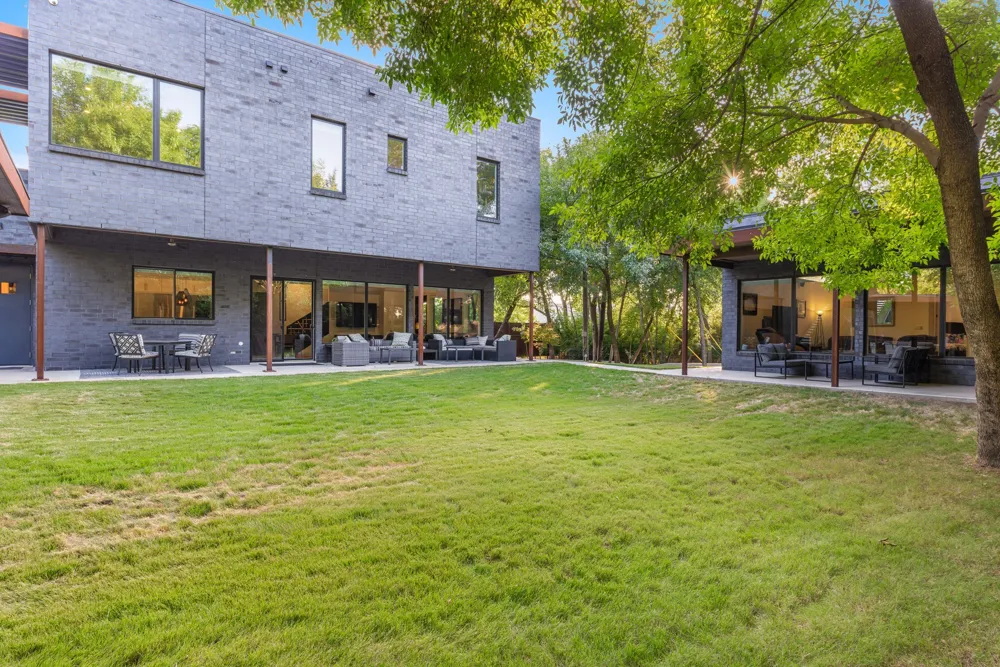 4798 Iberia Avenue Dallas, TX 75207
