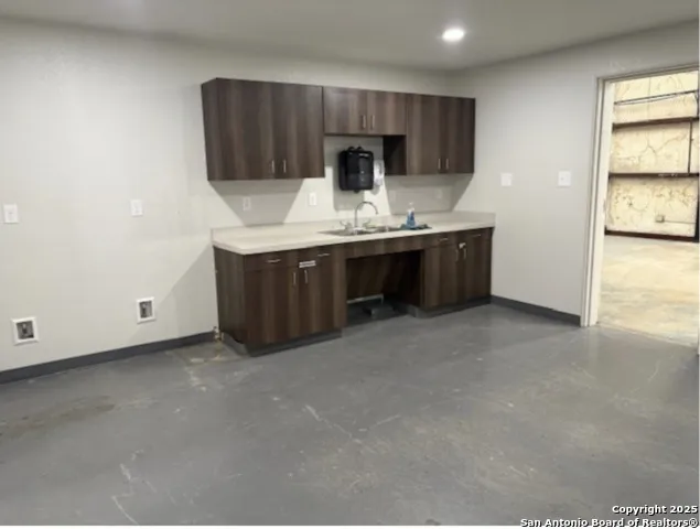 2812 Cobbler Lane Kerrville, TX 78028