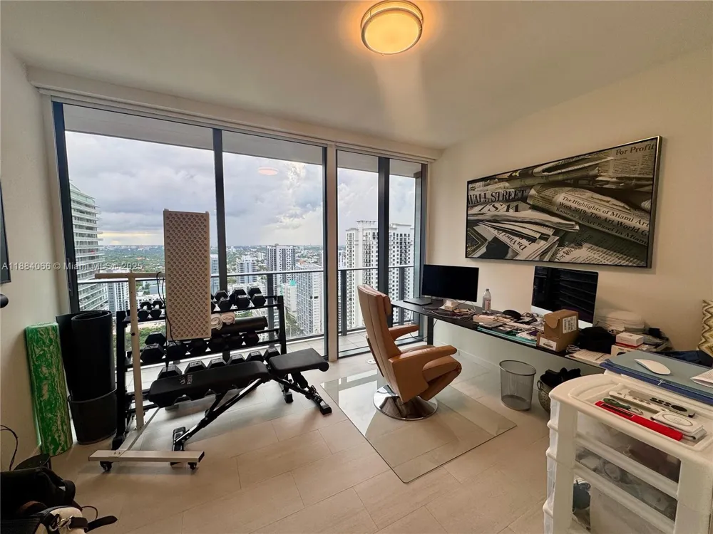 1000 Brickell Plz #3302 Miami, FL 33131