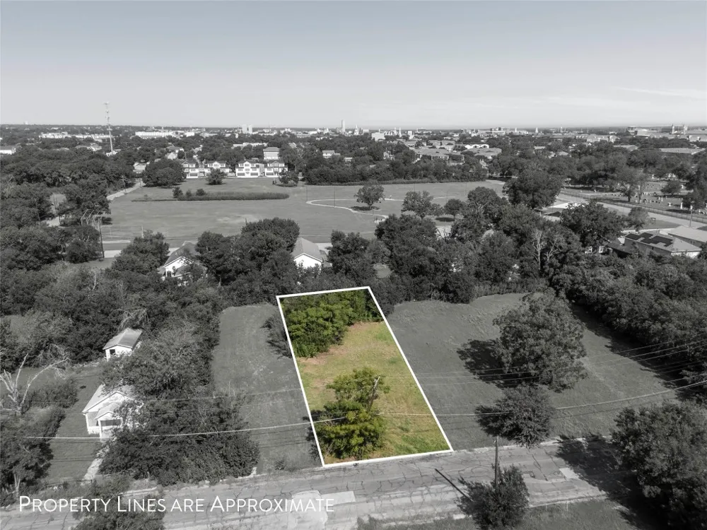 805 Benton Drive Waco, TX 76706