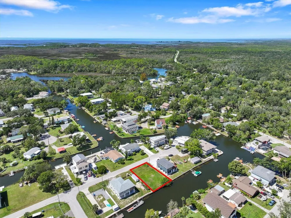 6262 ISLAND DRIVE Spring Hill, FL 34607