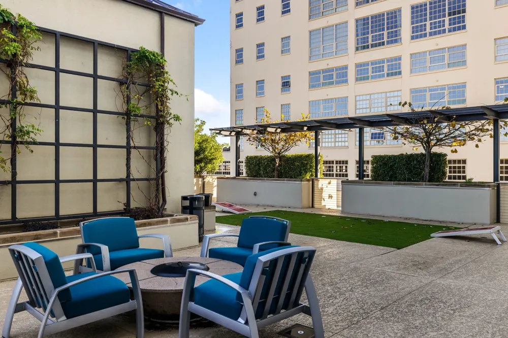 2600 W 7th Street #2546 Fort Worth, TX 76107