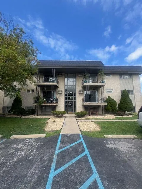 1101 Jefferson Avenue #6