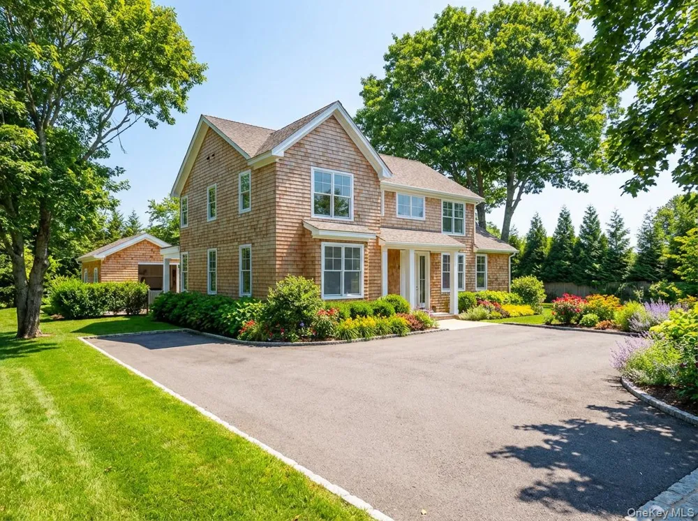 60 Culver Street Southampton, NY 11968