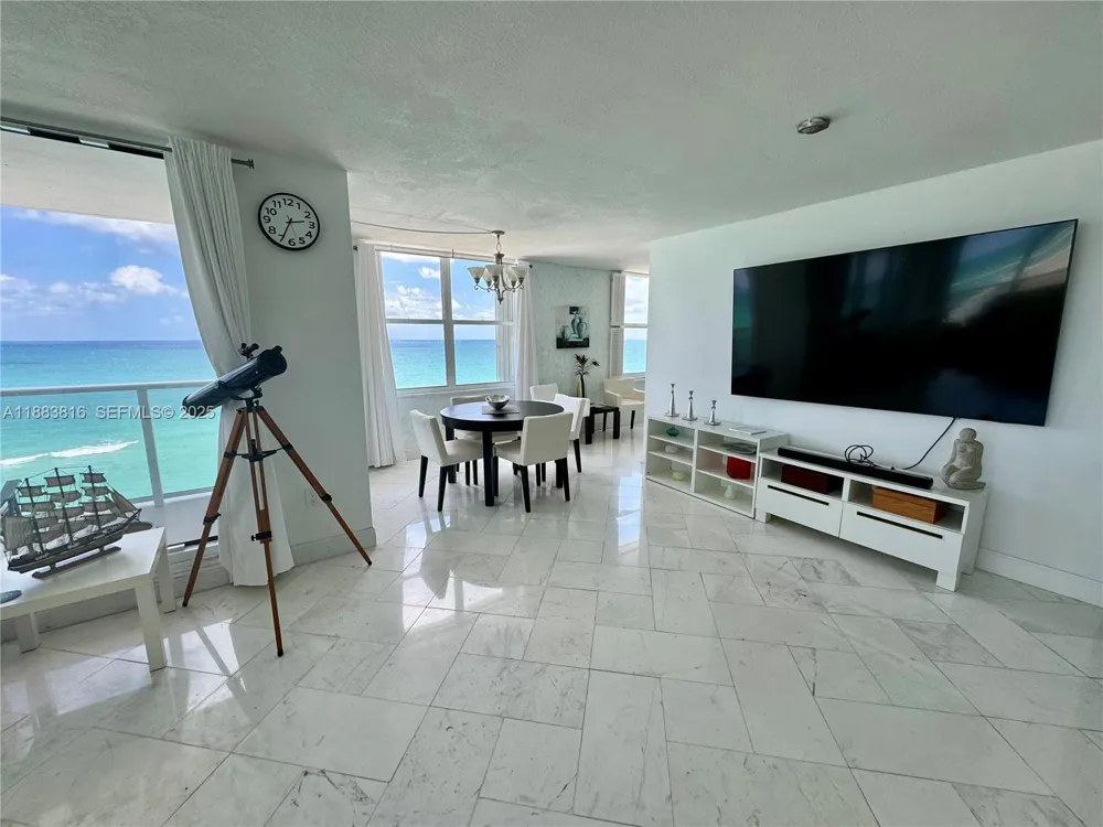 2751 S Ocean Dr #1204S Hollywood, FL 33019