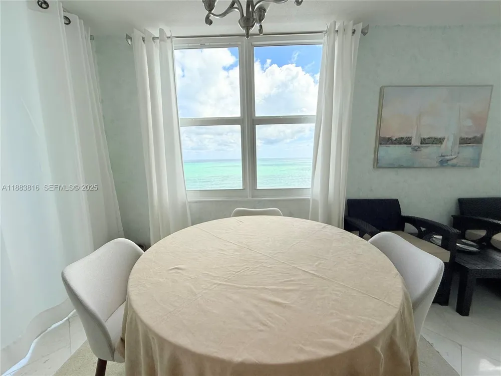 2751 S Ocean Dr #1204S Hollywood, FL 33019
