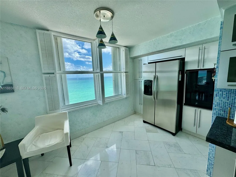 2751 S Ocean Dr #1204S Hollywood, FL 33019