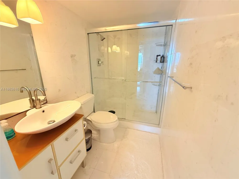 2751 S Ocean Dr #1204S Hollywood, FL 33019