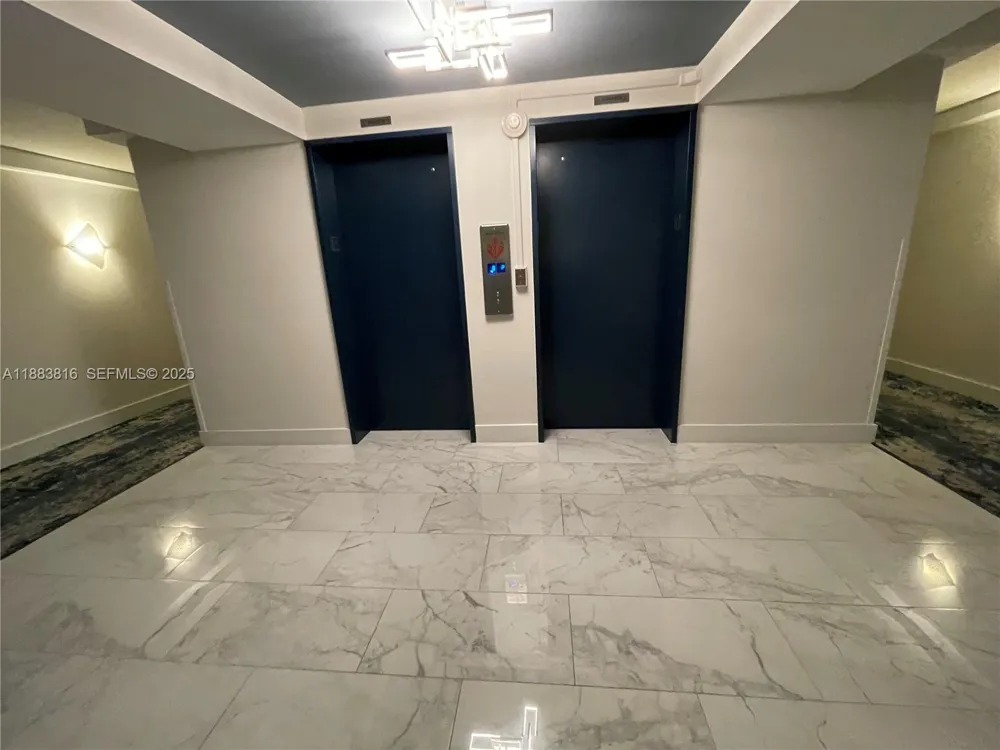 2751 S Ocean Dr #1204S Hollywood, FL 33019