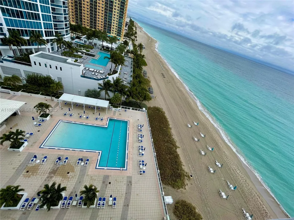 2751 S Ocean Dr #1204S Hollywood, FL 33019