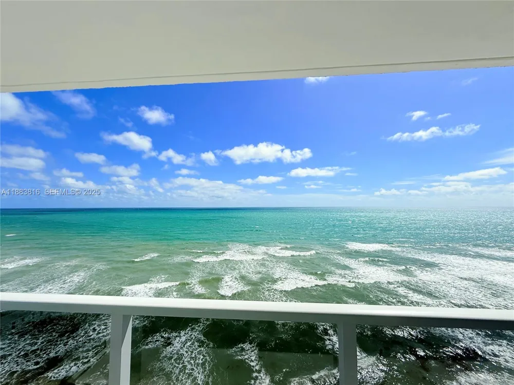 2751 S Ocean Dr #1204S Hollywood, FL 33019