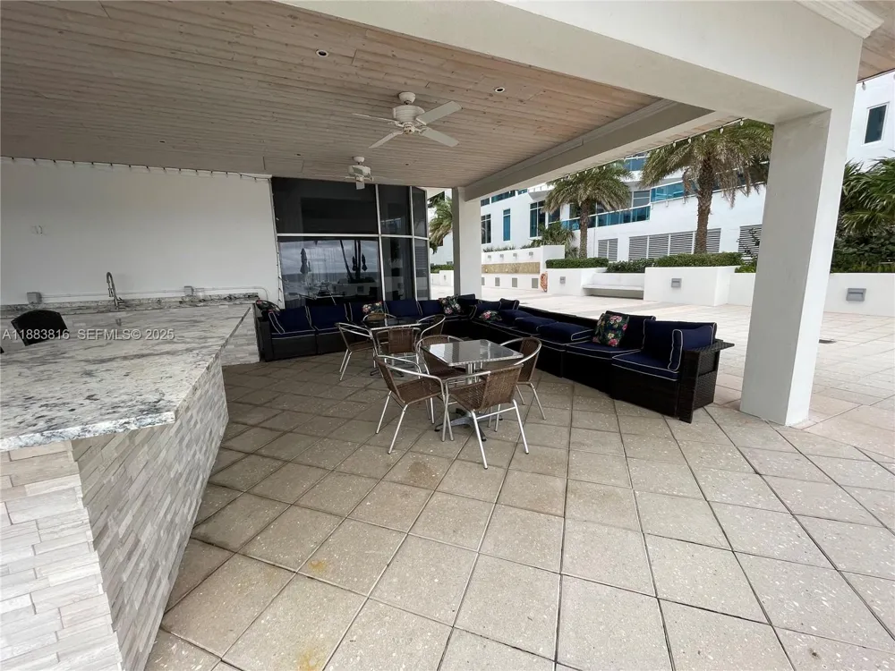 2751 S Ocean Dr #1204S Hollywood, FL 33019
