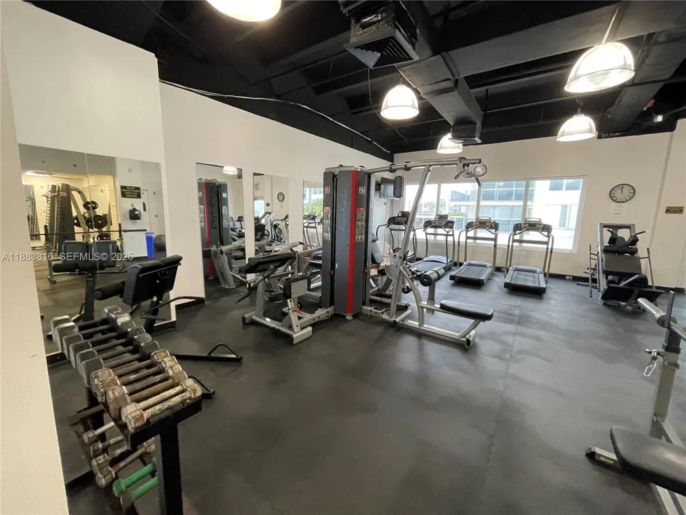 2751 S Ocean Dr #1204S Hollywood, FL 33019