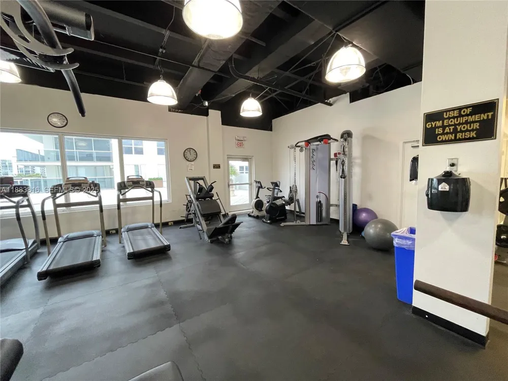 2751 S Ocean Dr #1204S Hollywood, FL 33019