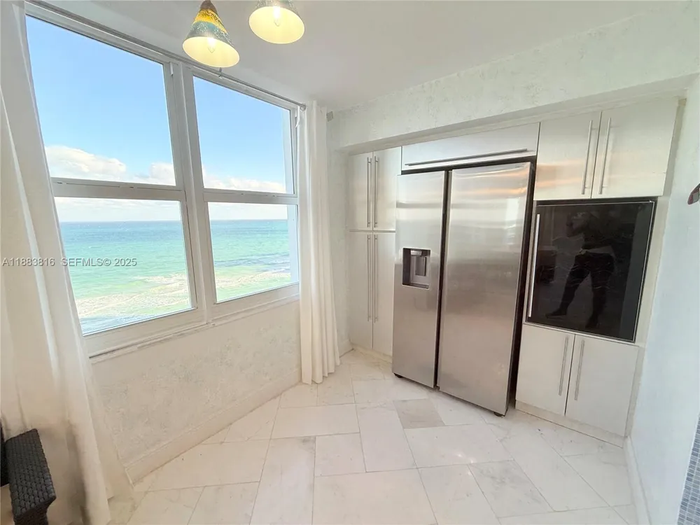2751 S Ocean Dr #1204S Hollywood, FL 33019