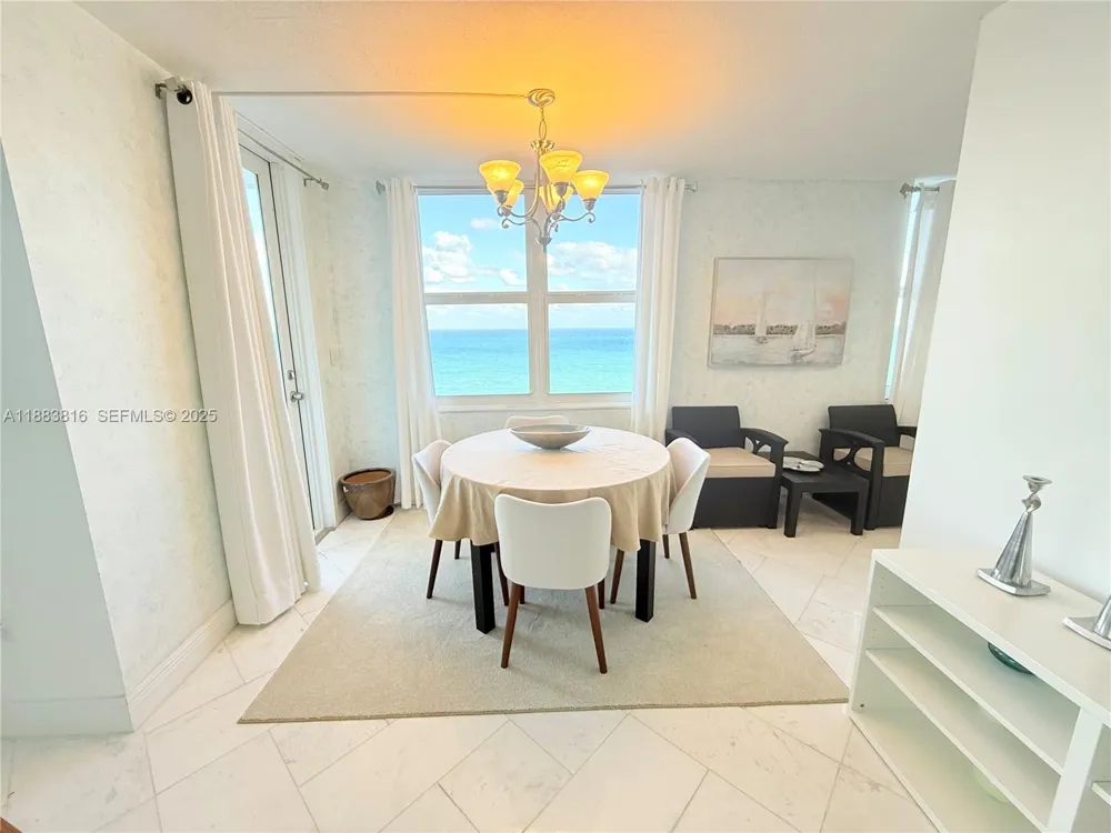 2751 S Ocean Dr #1204S Hollywood, FL 33019