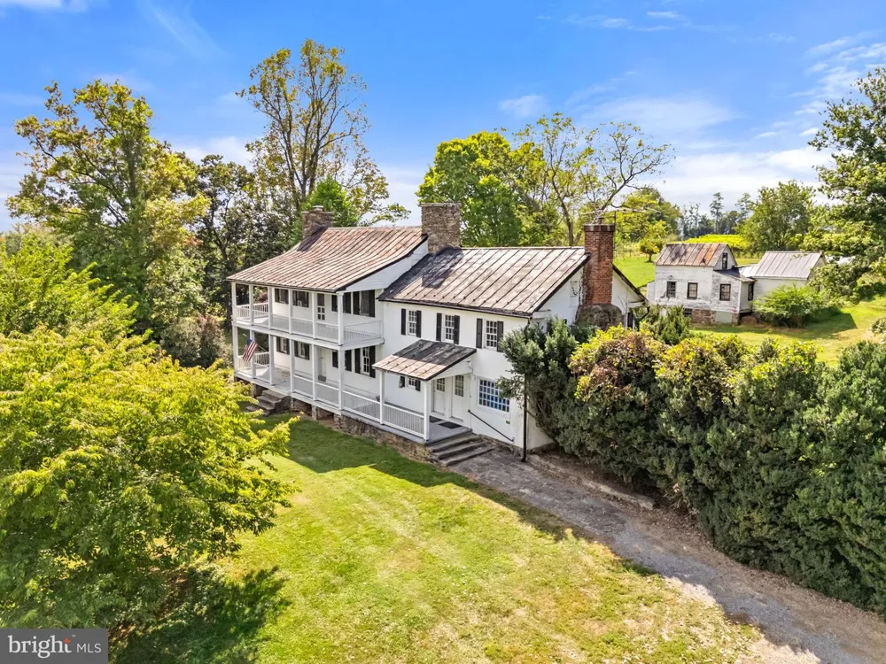 14001 HARPERS FERRY ROAD Hillsboro, VA 20132