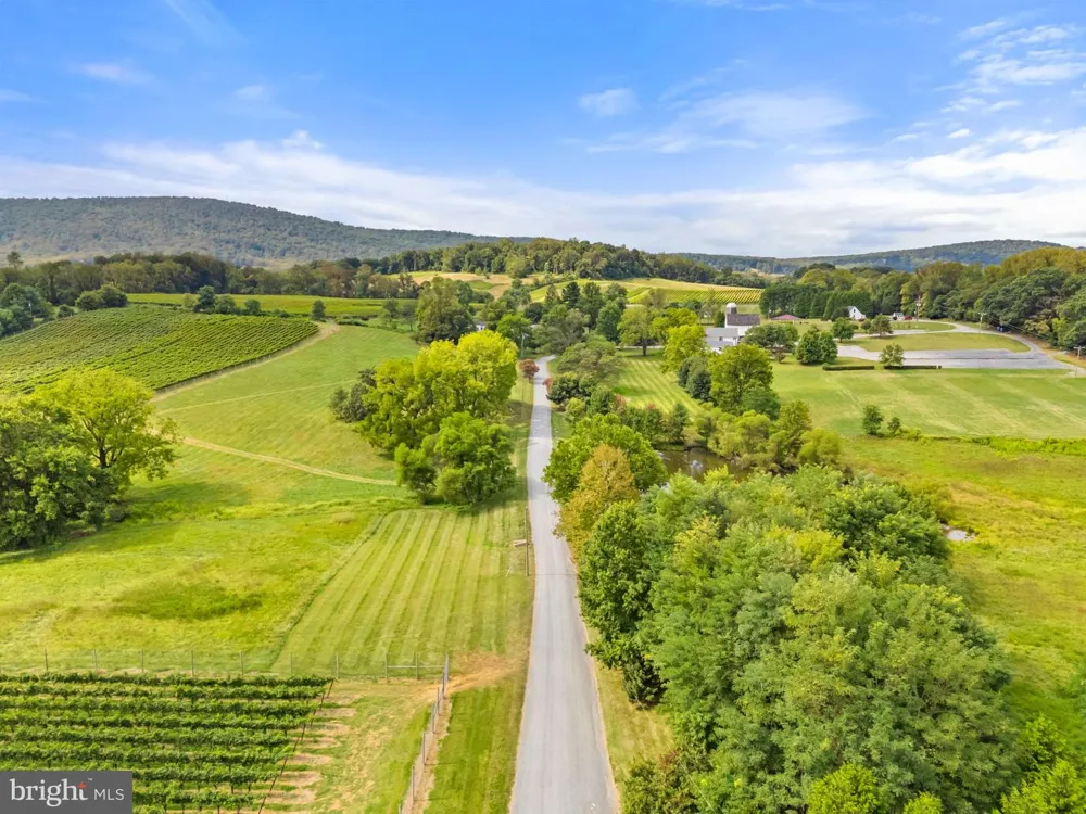 14001 HARPERS FERRY ROAD Hillsboro, VA 20132