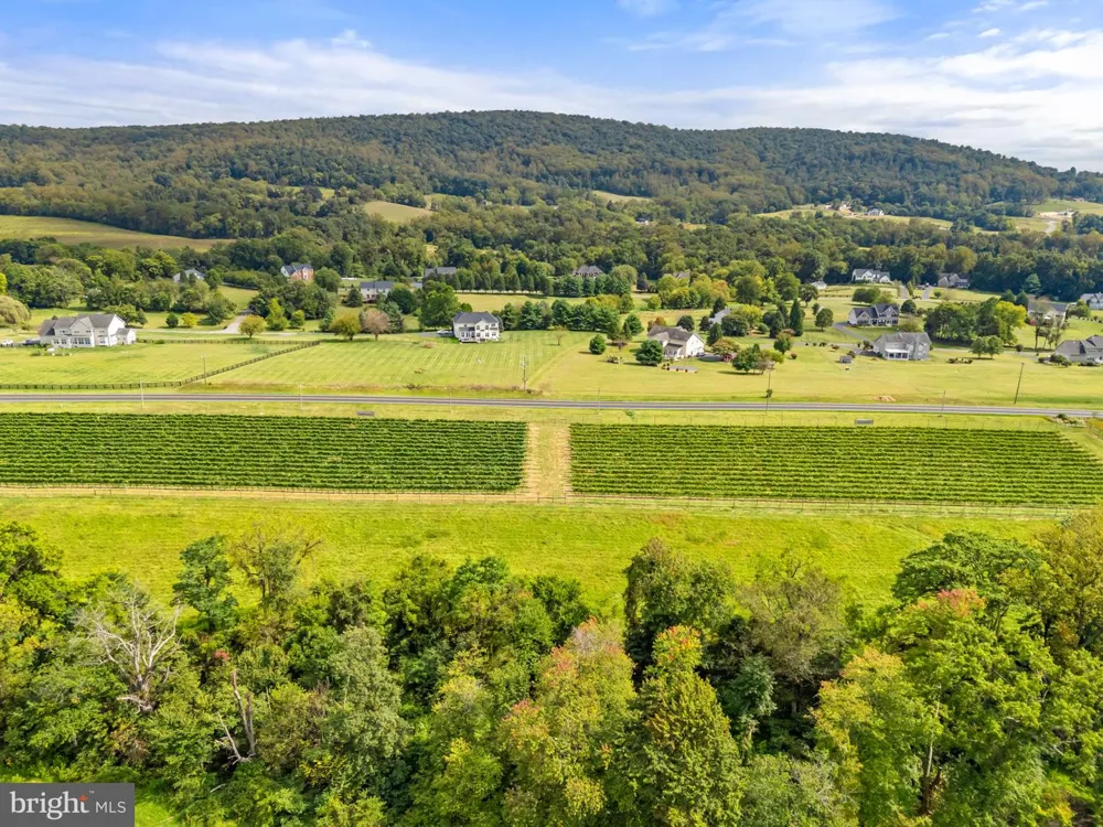 14001 HARPERS FERRY ROAD Hillsboro, VA 20132