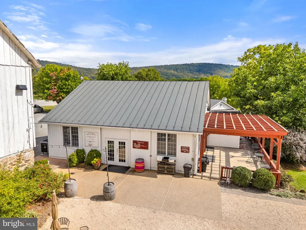 14001 HARPERS FERRY ROAD Hillsboro, VA 20132