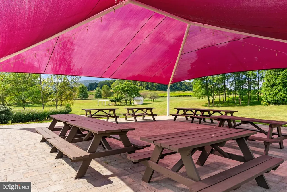 14001 HARPERS FERRY ROAD Hillsboro, VA 20132
