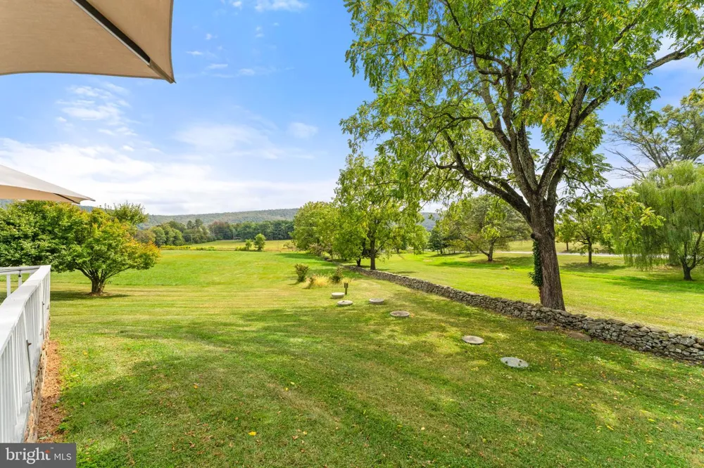 14001 HARPERS FERRY ROAD Hillsboro, VA 20132