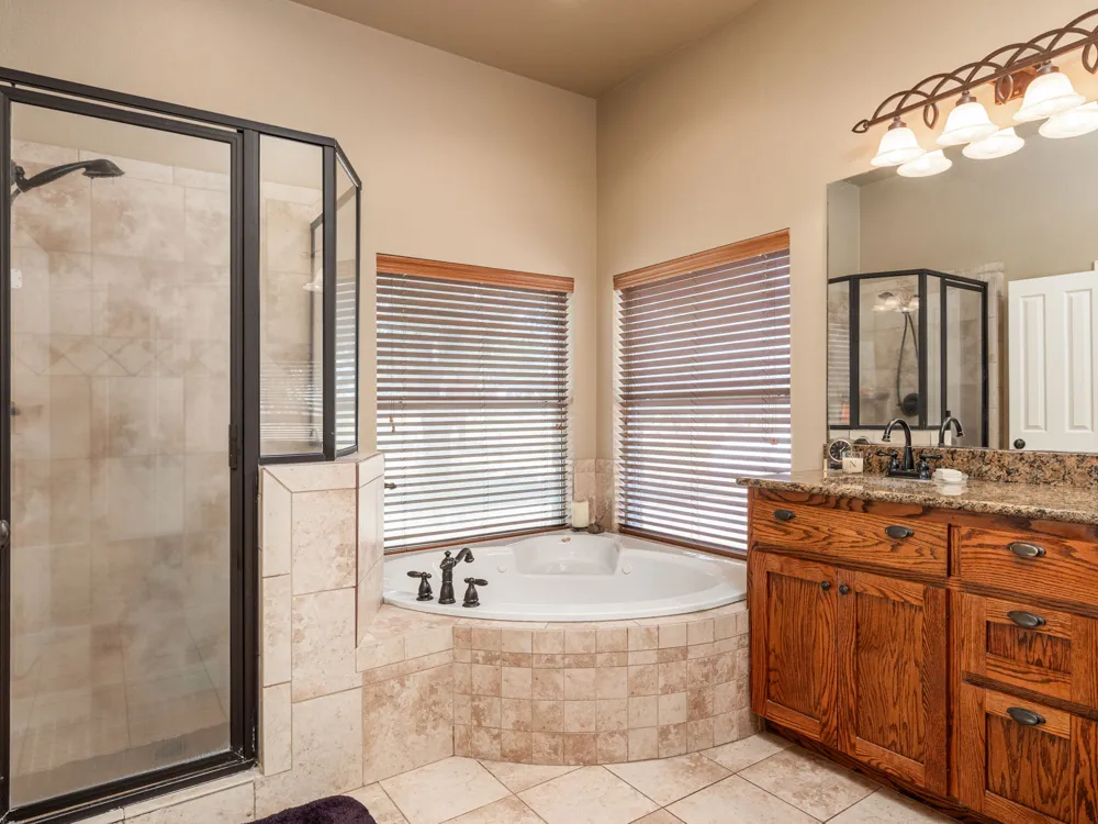 1801 County Road 470 Coupland, TX 78615