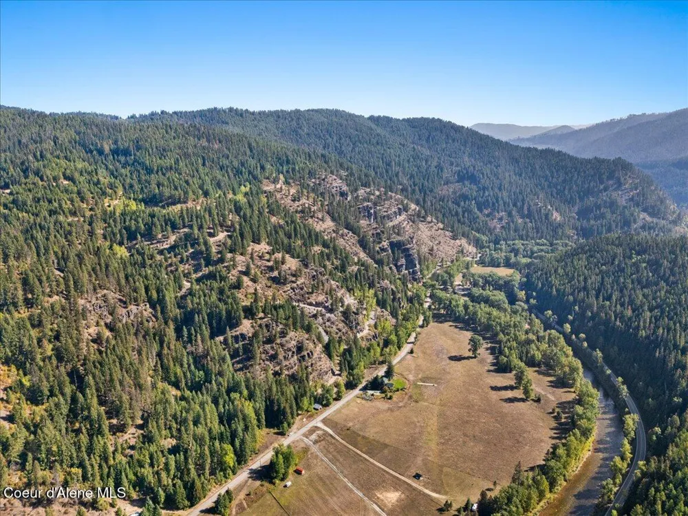 NKA Old River Rd Kingston, ID 83839