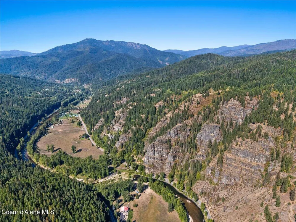 NKA Old River Rd Kingston, ID 83839