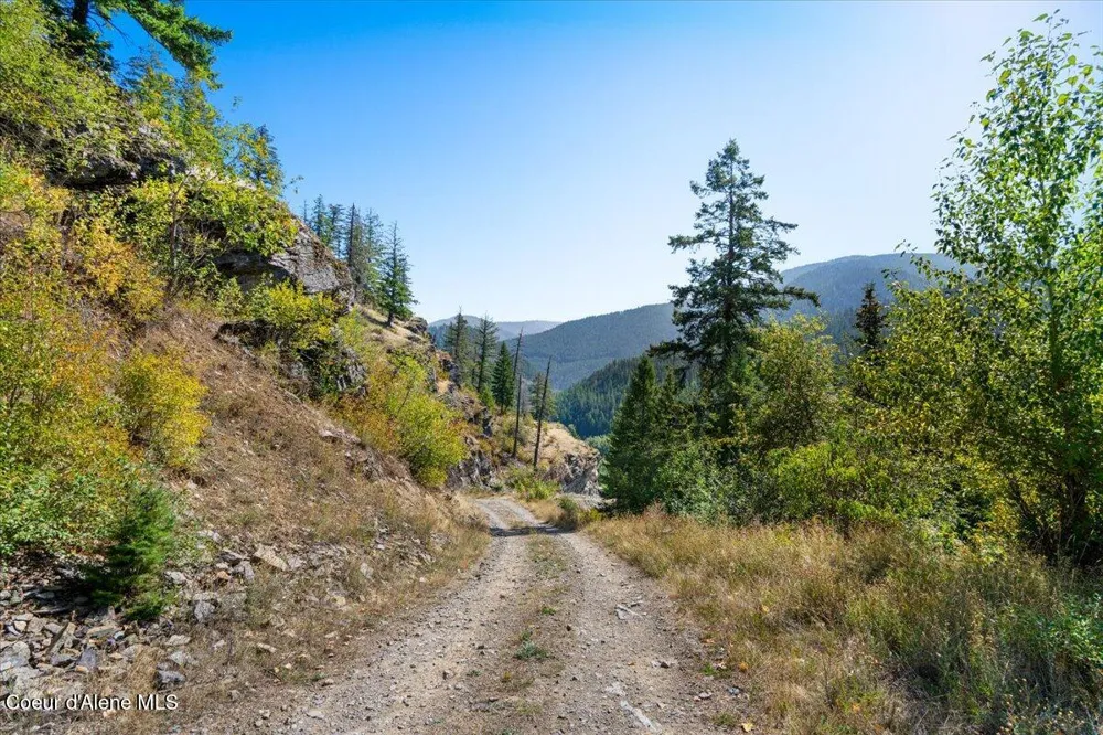 NKA Old River Rd Kingston, ID 83839