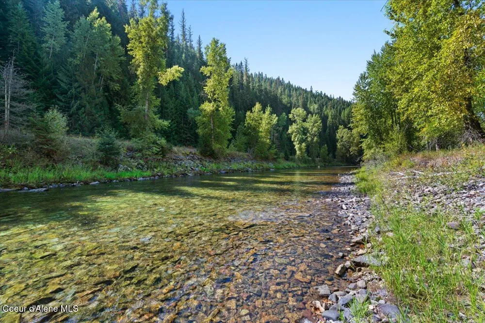 NKA Old River Rd Kingston, ID 83839