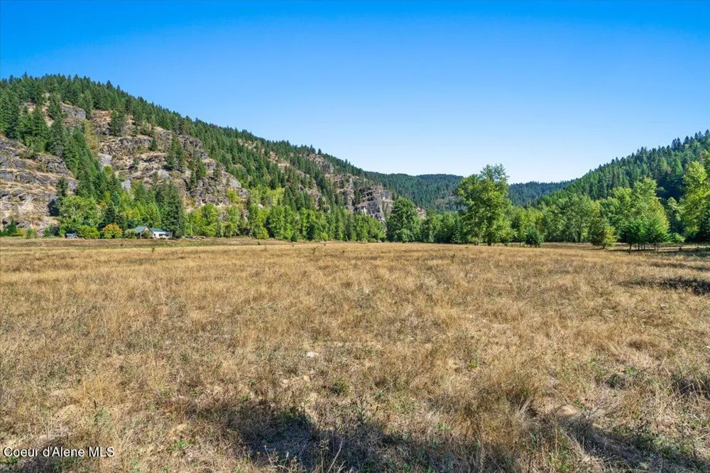 NKA Old River Rd Kingston, ID 83839