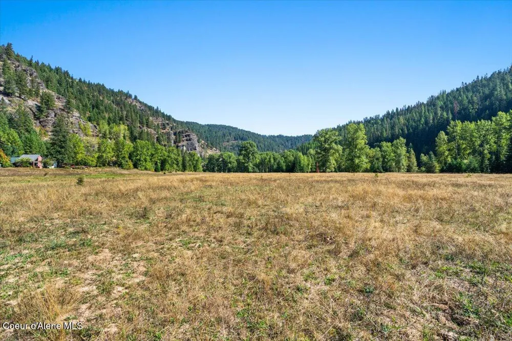 NKA Old River Rd Kingston, ID 83839